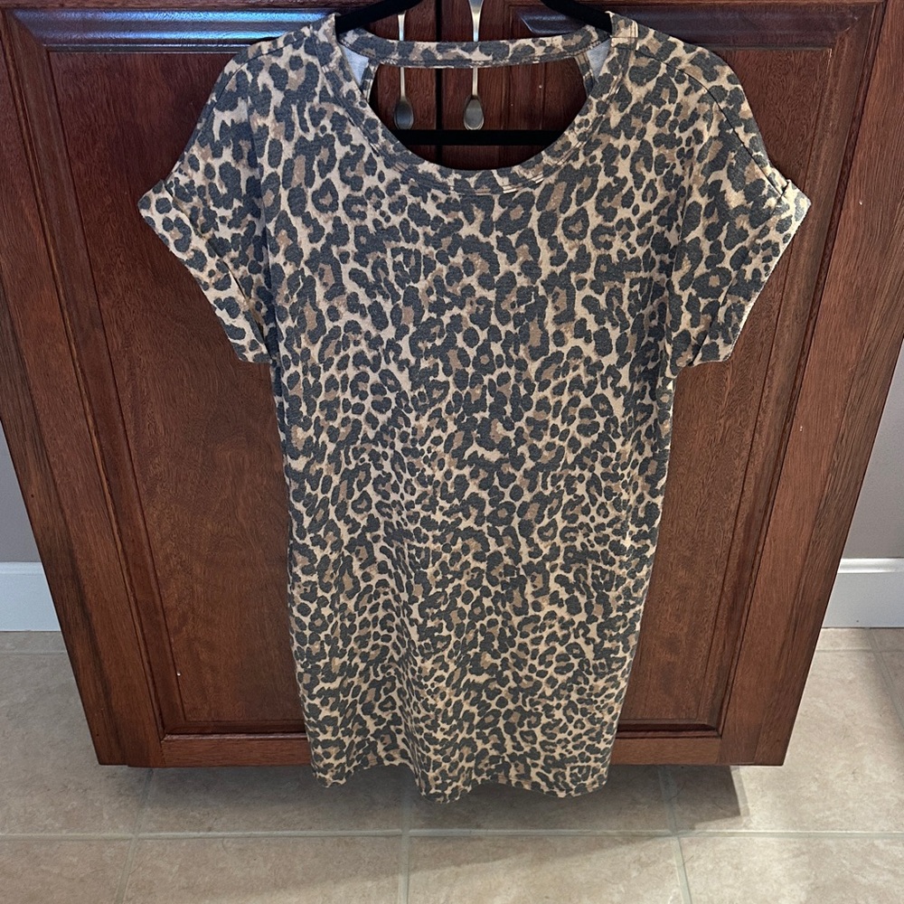 Leopard Print Short Sleeve Dress